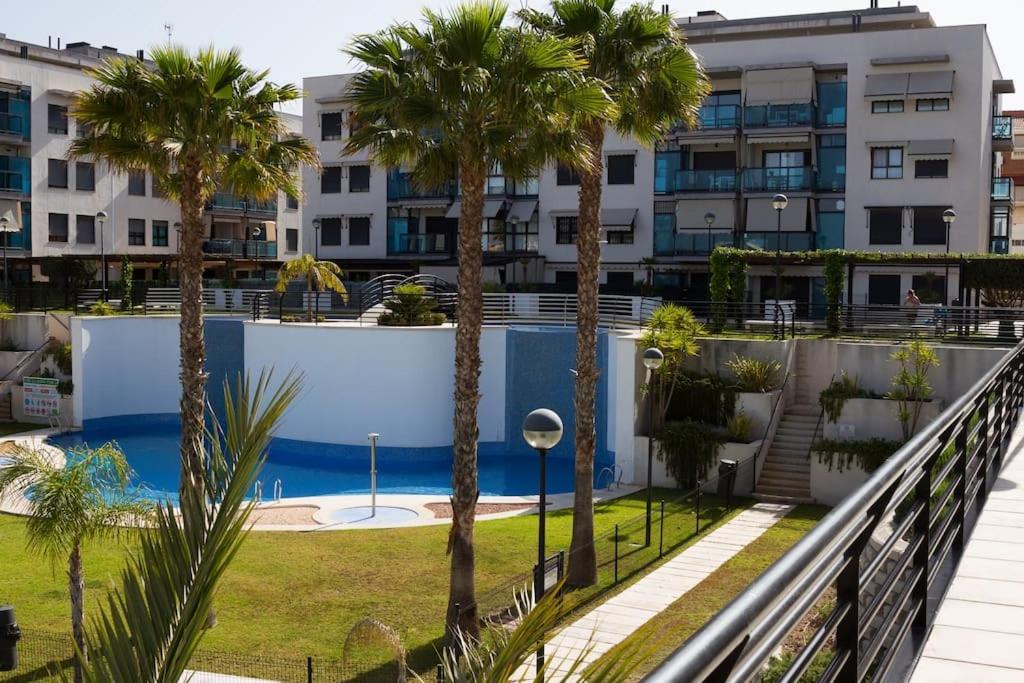 La Bahia - Gelijkvloers Appartement サンタ・ポラ エクステリア 写真